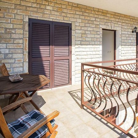 טרוגיר Apartment Olivera מראה חיצוני תמונה