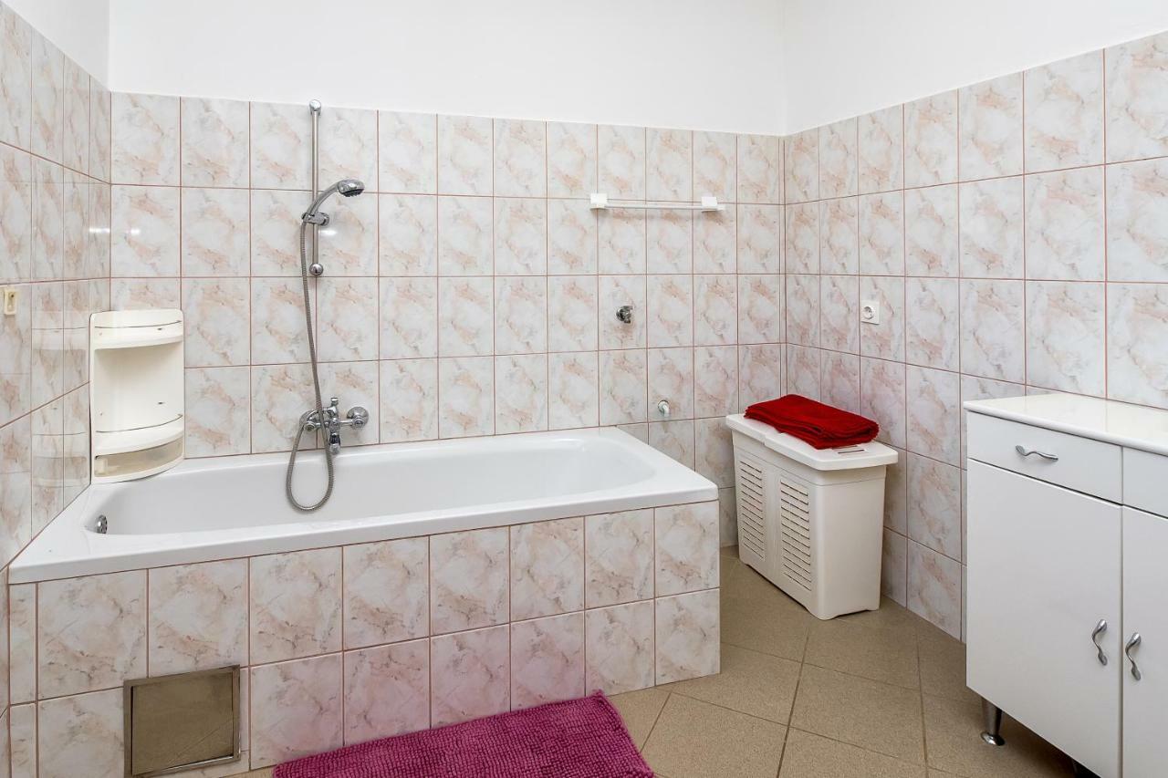 טרוגיר Apartment Olivera מראה חיצוני תמונה