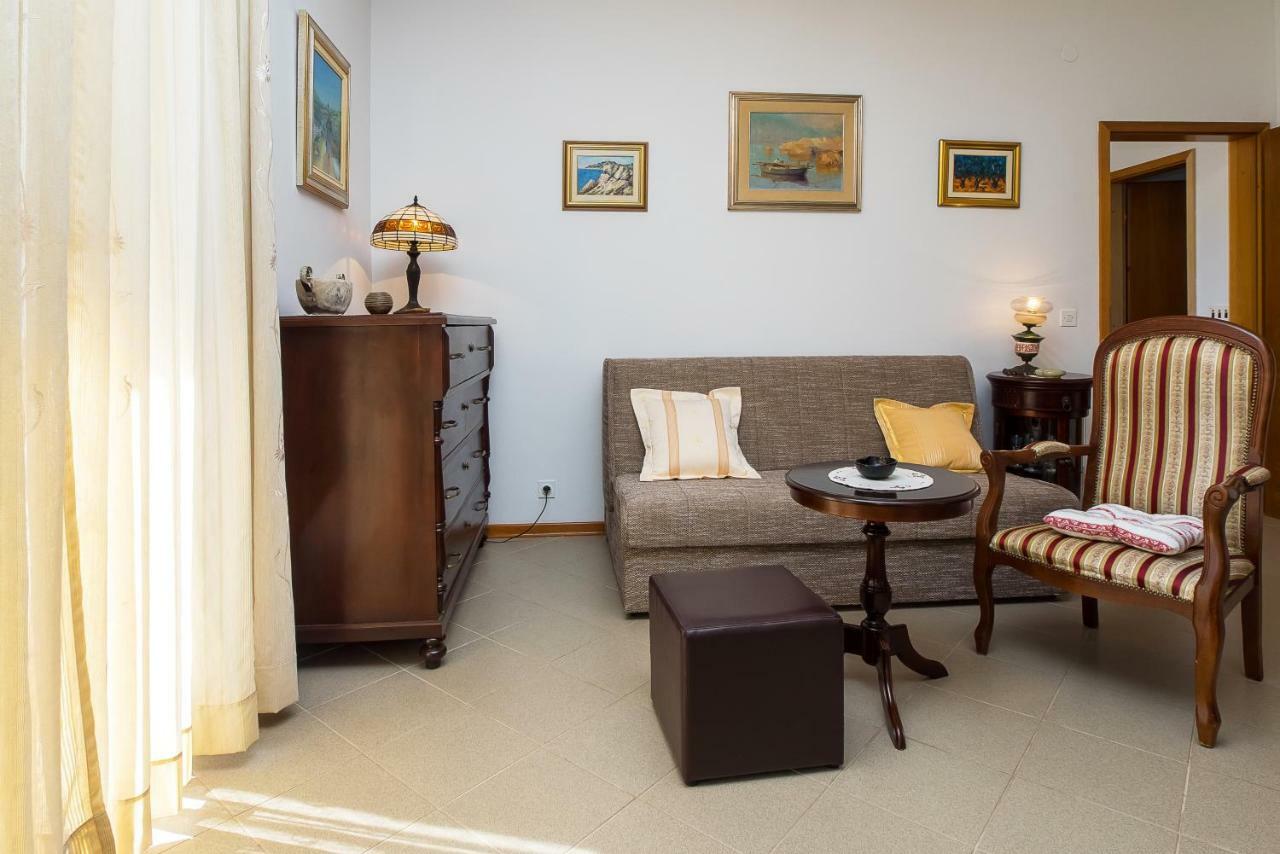 טרוגיר Apartment Olivera מראה חיצוני תמונה